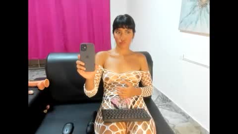 Snapshot of raizaack chatting on 12, 9, 2025 raizaack online show from 12, 9, 2025