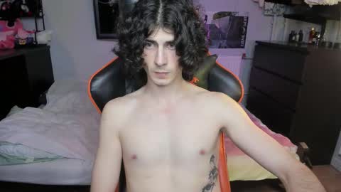 Snapshot of rakimaru chatting on 19, 10, 2025 kirill online show from 19, 10, 2025