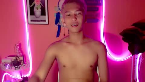 Snapshot of ralfhuge24 chatting on 19, 9, 2025 ralfhuge24 online show from 19, 9, 2025