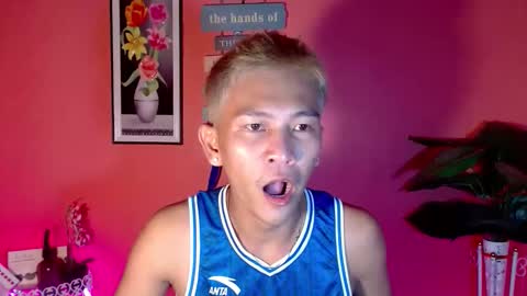 Snapshot of ralfhuge24 chatting on 21, 9, 2025 ralfhuge24 online show from 21, 9, 2025