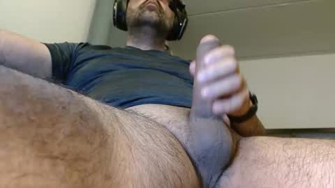 Snapshot of ramblmn chatting on 31, 12, 2024 ramblmn online show from 31, 12, 2024