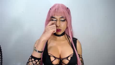 Snapshot of ramonasmit chatting on 13, 10, 2025 RamonaSmit online show from 13, 10, 2025