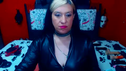 Sonia online show from 10, 1, 2025