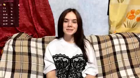 Lia online show from 5, 10, 2025