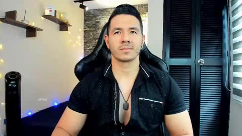 Snapshot of ransoj chatting on 16, 2, 2025 Jonas online show from 16, 2, 2025