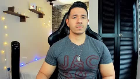 Snapshot of ransoj chatting on 25, 2, 2025 Jonas online show from 25, 2, 2025