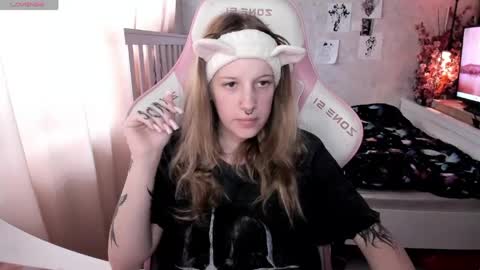 Snapshot of rapunzel_cute chatting on 22, 5, 2026 Rapunzel online show from 22, 5, 2026
