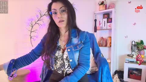 Snapshot of rapunzell__ chatting on 16, 9, 2025 Rapunzell online show from 16, 9, 2025