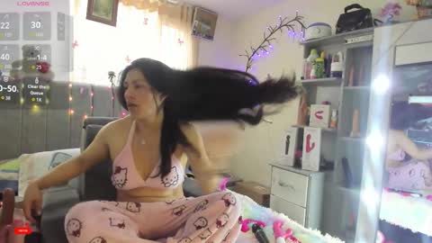 Snapshot of rapunzell__ chatting on 17, 11, 2025 Rapunzell online show from 17, 11, 2025