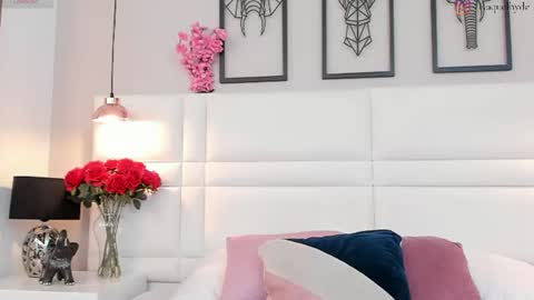 raquel Hyde online show from 11, 7, 2026