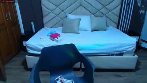 Raquel online show from 30, 11, 2025