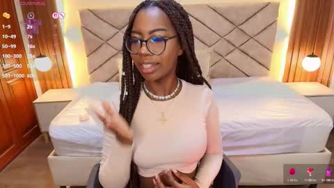 Raquel online show from 9, 3, 2026