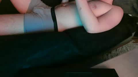 Snapshot of rasa15 chatting on 8, 1, 2025 rasa15 online show from 8, 1, 2025