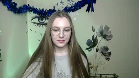Snapshot of raspberry0101 chatting on 6, 1, 2025 raspberry0101 online show from 6, 1, 2025
