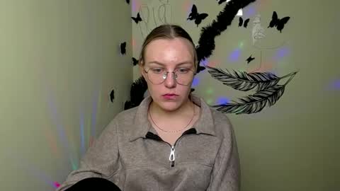 Snapshot of raspberry0101 chatting on 24, 1, 2025 raspberry0101 online show from 24, 1, 2025
