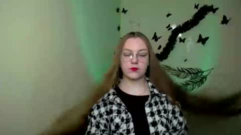 Snapshot of raspberry0101 chatting on 7, 2, 2025 raspberry0101 online show from 7, 2, 2025
