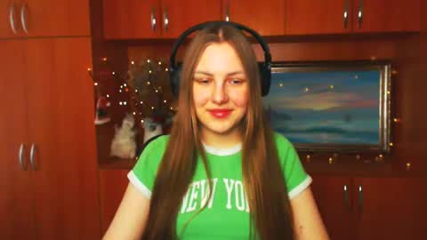 Snapshot of raspberry0101 chatting on 4, 3, 2025 raspberry0101 online show from 4, 3, 2025