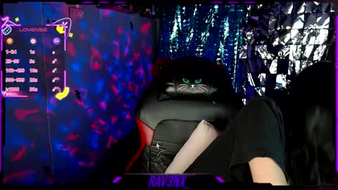 Snapshot of rav3nx_ chatting on 17, 9, 2025 online show from 17, 9, 2025
