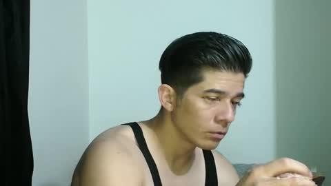 Snapshot of raven20081024 chatting on 29, 3, 2026 raven20081024 online show from 29, 3, 2026