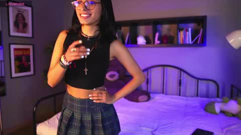 Snapshot of raven_bliss chatting on 23, 5, 2026 raven_bliss online show from 23, 5, 2026