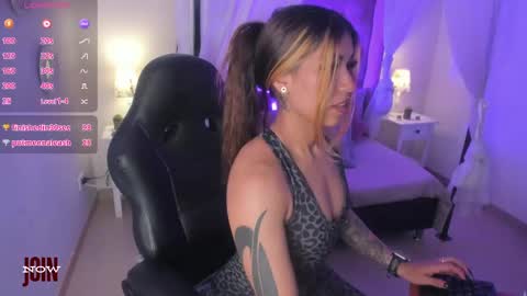 Raven online show from 8, 4, 2026