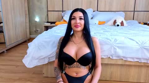 raven_inkk online show from 19, 2, 2026