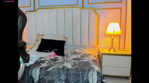 Snapshot of raven_jade_ chatting on 17, 9, 2025 raven_jade_ online show from 17, 9, 2025