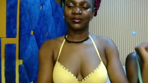 Snapshot of raven_luxe chatting on 3, 2, 2026 Raven online show from 3, 2, 2026