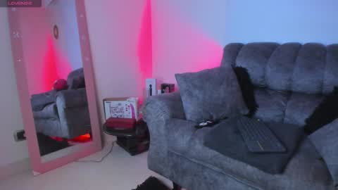 Snapshot of raven_manson chatting on 17, 2, 2026 online show from 17, 2, 2026