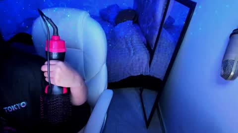 Snapshot of raven_toky0 chatting on 24, 1, 2025 Raven online show from 24, 1, 2025