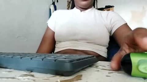 ravenbby online show from 15, 6, 2026