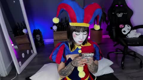 Raven Witch online show from 12, 6, 2026