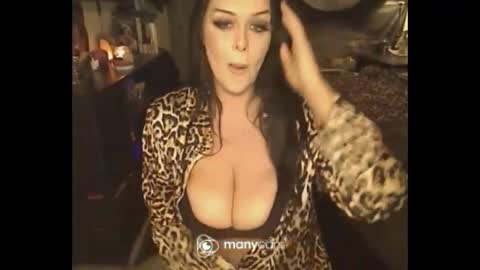 Snapshot of ravenxlee chatting on 11, 6, 2026 ravenxlee online show from 11, 6, 2026