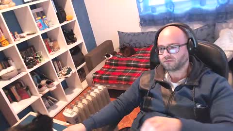 ravingr3d3 online show from 27, 2, 2025