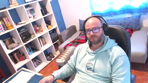 ravingr3d3 online show from 9, 3, 2025