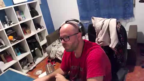 ravingr3d3 online show from 15, 10, 2025