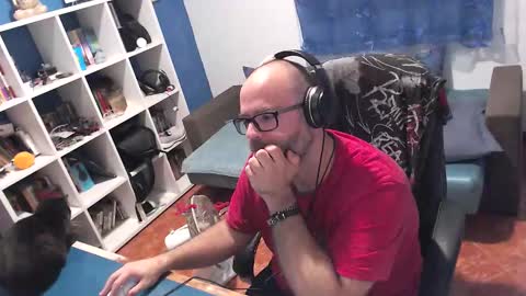 ravingr3d3 online show from 21, 10, 2025