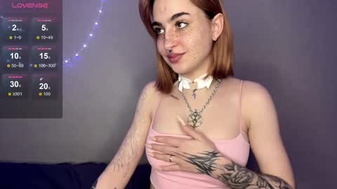 Snapshot of ray_nira chatting on 23, 9, 2025 Sophia - online show from 23, 9, 2025