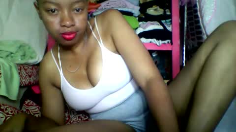 Snapshot of rayana_69 chatting on 2, 5, 2026 rayana_69 online show from 2, 5, 2026
