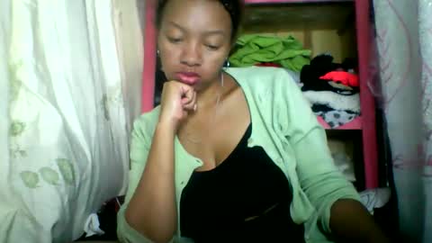Snapshot of rayana_69 chatting on 24, 5, 2026 rayana_69 online show from 24, 5, 2026