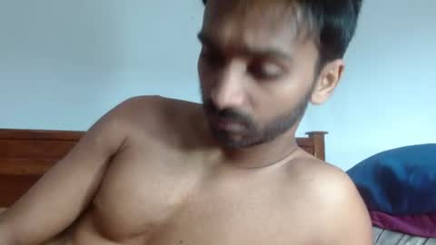 Snapshot of rayannzz chatting on 14, 7, 2026 eyan online show from 14, 7, 2026