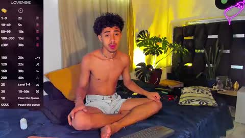 Snapshot of raydevil_ chatting on 27, 2, 2025 Rayn online show from 27, 2, 2025