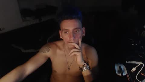 Rayzel online show from 3, 11, 2025