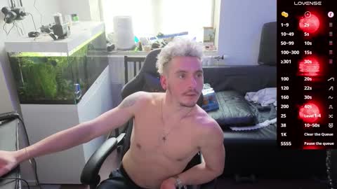 Rayzel online show from 19, 2, 2026