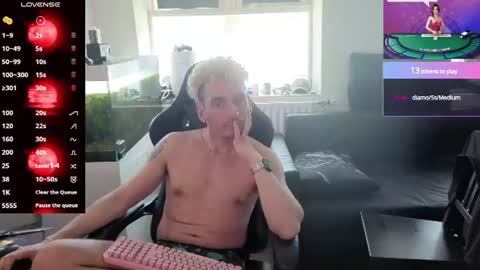 Rayzel White online show from 21, 6, 2026