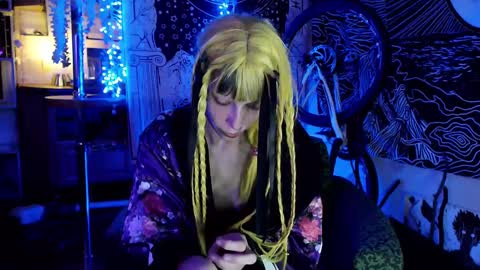  Yrriel Strife Candy-Demon Caveboy mr. Cringe   online show from 19, 1, 2025