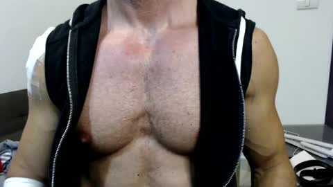 Snapshot of razorramon13 chatting on 28, 1, 2025 razorramon13 online show from 28, 1, 2025