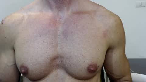 Snapshot of razorramon13 chatting on 8, 2, 2025 razorramon13 online show from 8, 2, 2025