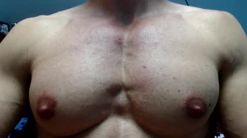 Snapshot of razorramon13 chatting on 5, 10, 2025 razorramon13 online show from 5, 10, 2025