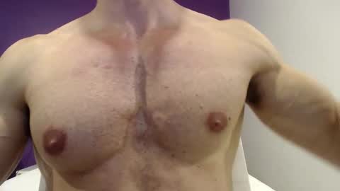 Snapshot of razorramon13 chatting on 9, 10, 2025 razorramon13 online show from 9, 10, 2025